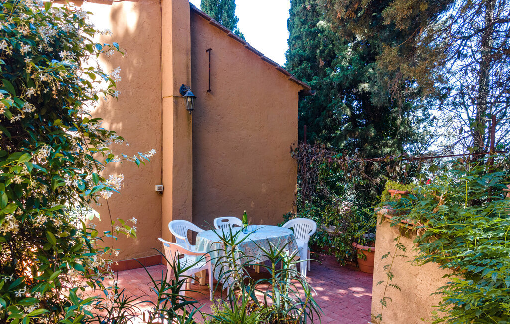 Appartement Castel'Anselmo, vue panoramique et piscine - Photo 6
