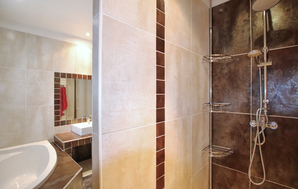 Maison provençale 6 chambres avec piscine privée - Photo 33
