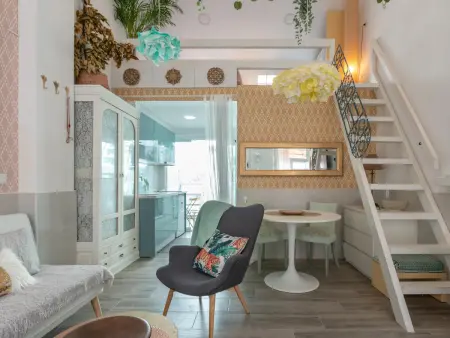 Maison charmante avec terrasse ensoleillée et patio au cœur de Malaga - Photo 12