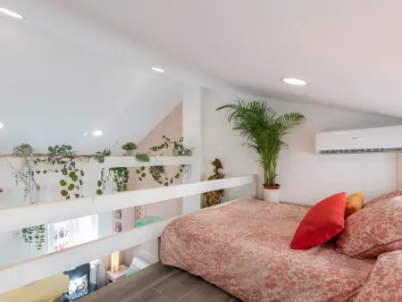 Maison charmante avec terrasse ensoleillée et patio au cœur de Malaga - Photo 17