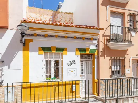 Maison charmante avec terrasse ensoleillée et patio au cœur de Malaga - Photo 18