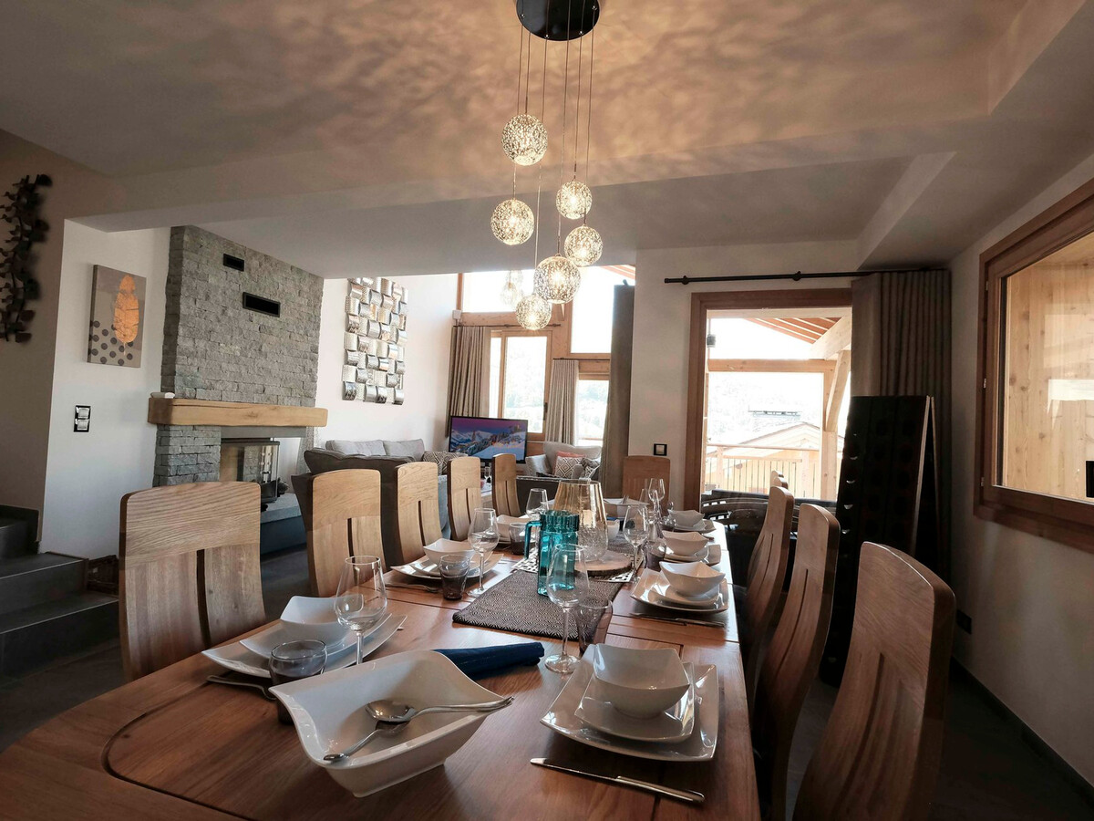Chalet avec accès pistes, sauna et cheminée, 6 chambres - Photo 3