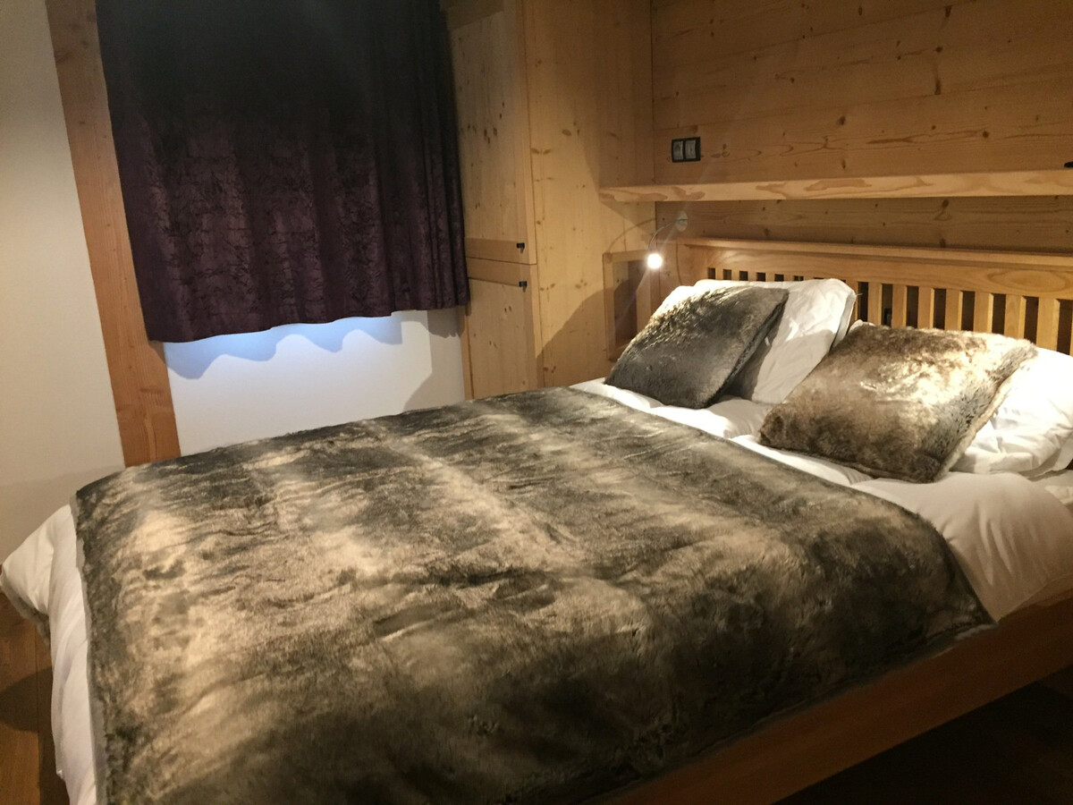 Chalet avec accès pistes, sauna et cheminée, 6 chambres - Photo 12