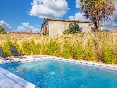 Paesana Heritage House, maison 1912 avec piscine privée : photo 29