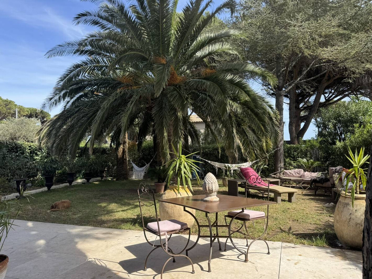 Villa 4 chambres, jardin 150m² et accès plage à Cavalaire - Photo 4
