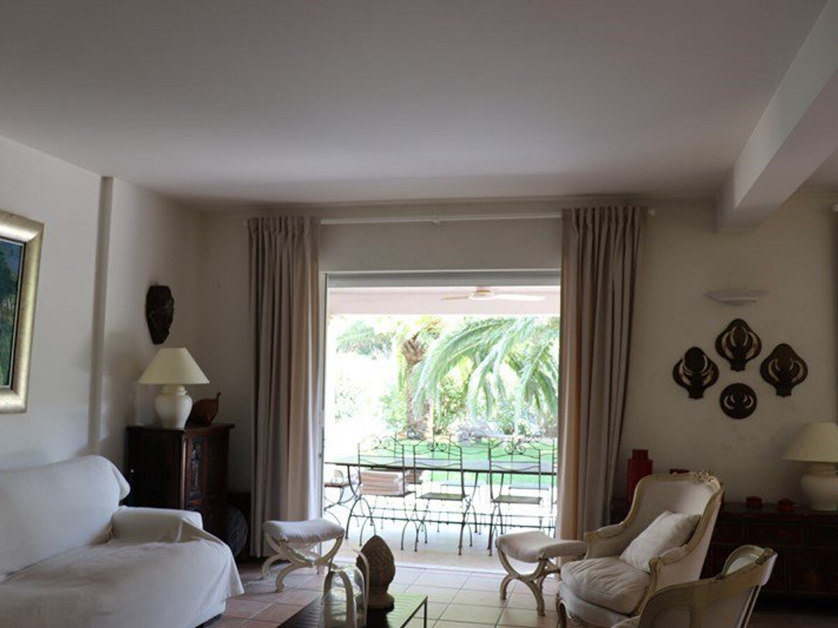 Villa 4 chambres, jardin 150m² et accès plage à Cavalaire - Photo 5
