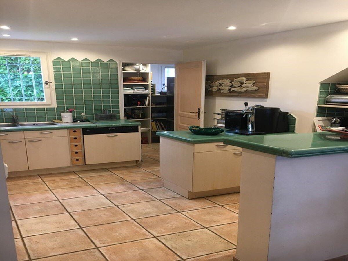 Villa 4 chambres, jardin 150m² et accès plage à Cavalaire - Photo 9