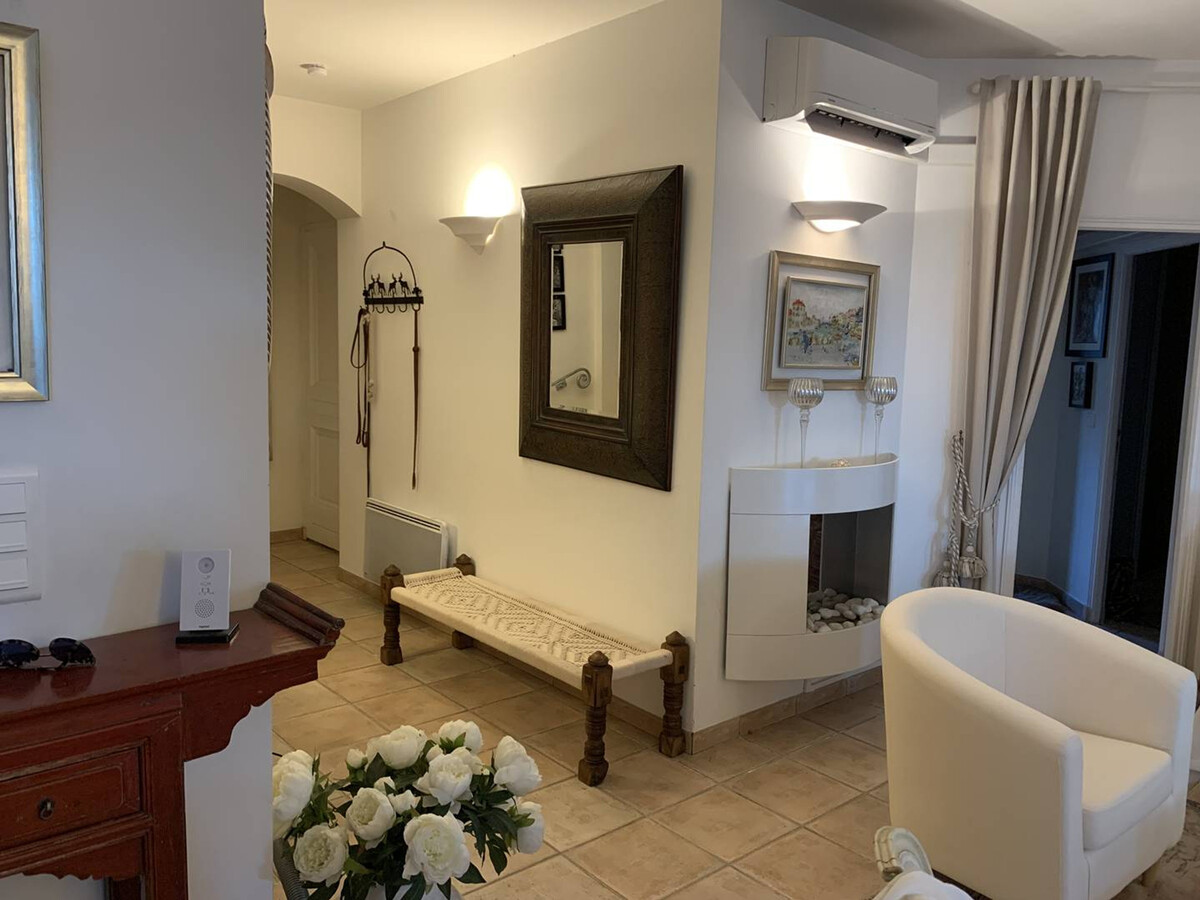 Villa 4 chambres, jardin 150m² et accès plage à Cavalaire - Photo 10