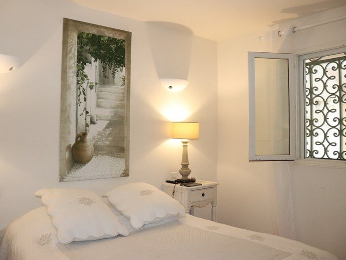 Villa 4 chambres, jardin 150m² et accès plage à Cavalaire - Photo 11