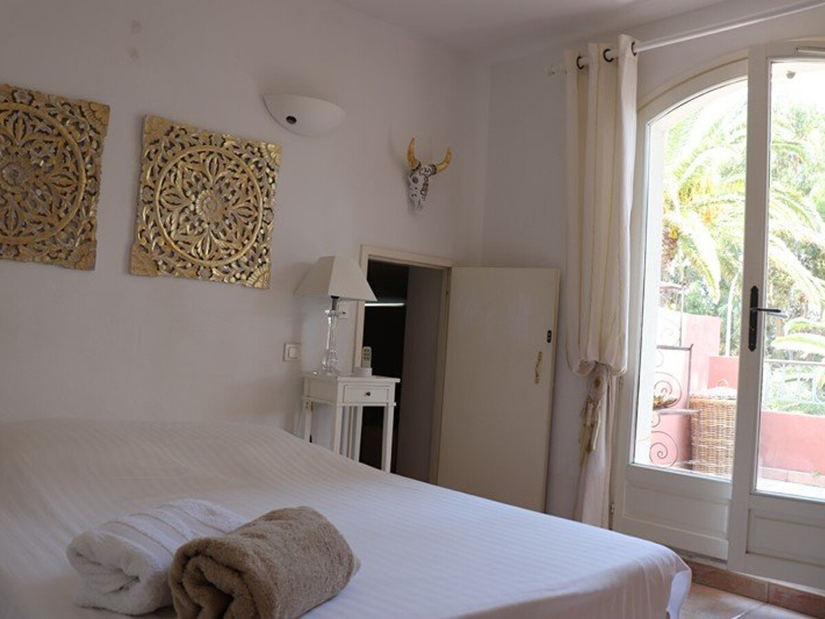 Villa 4 chambres, jardin 150m² et accès plage à Cavalaire - Photo 25