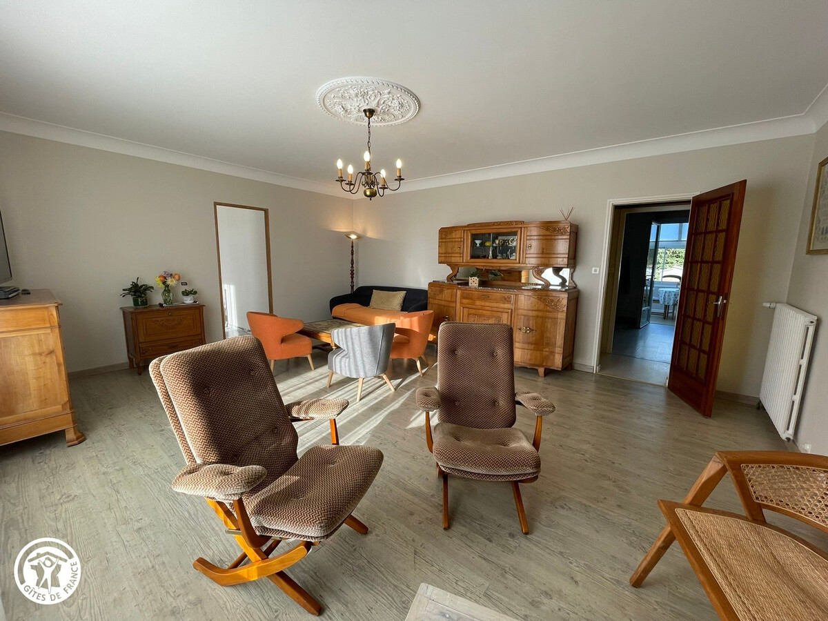 Gîte 8 personnes avec jardin 1800 m² aux Sables-d'Olonne - Photo 10