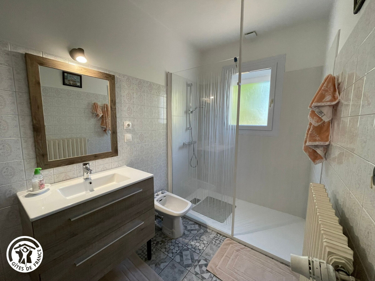 Gîte 8 personnes avec jardin 1800 m² aux Sables-d'Olonne - Photo 18