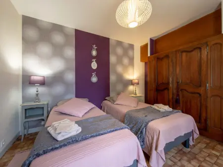 Gîte XVIIe siècle avec sauna, jacuzzi et salle de jeux à Boisseaux : photo 25