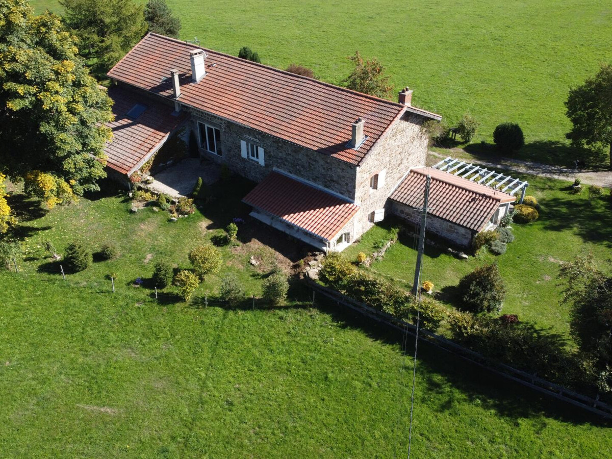 Ancienne ferme rénovée au cœur du Pilat, 2 ch. - Photo 27