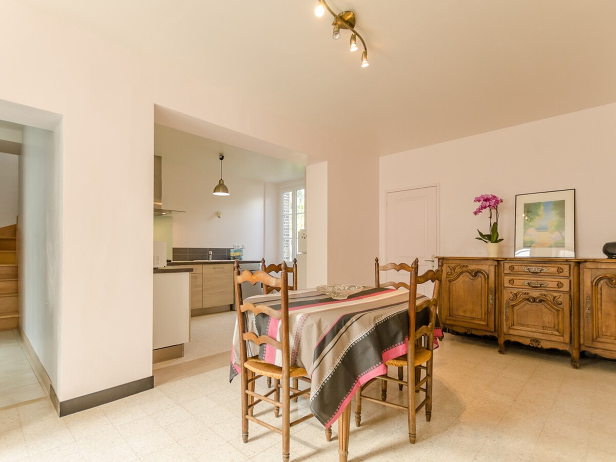Gîte Bourdenay : jardin, barbecue et poutres apparentes - Photo 4