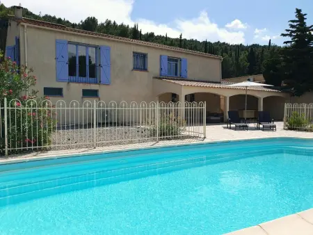 Location villa de vacances à Montbrun des Corbières