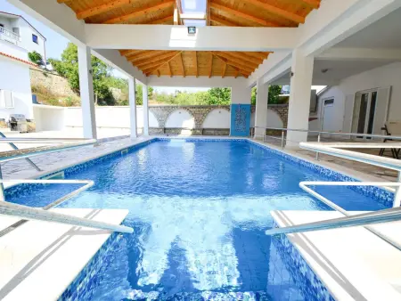Villa Kursar, maison 7 chambres avec piscine privée : photo 19