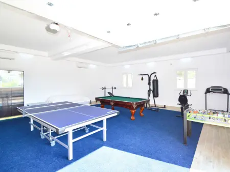 Villa Kursar, maison 7 chambres avec piscine privée : photo 23