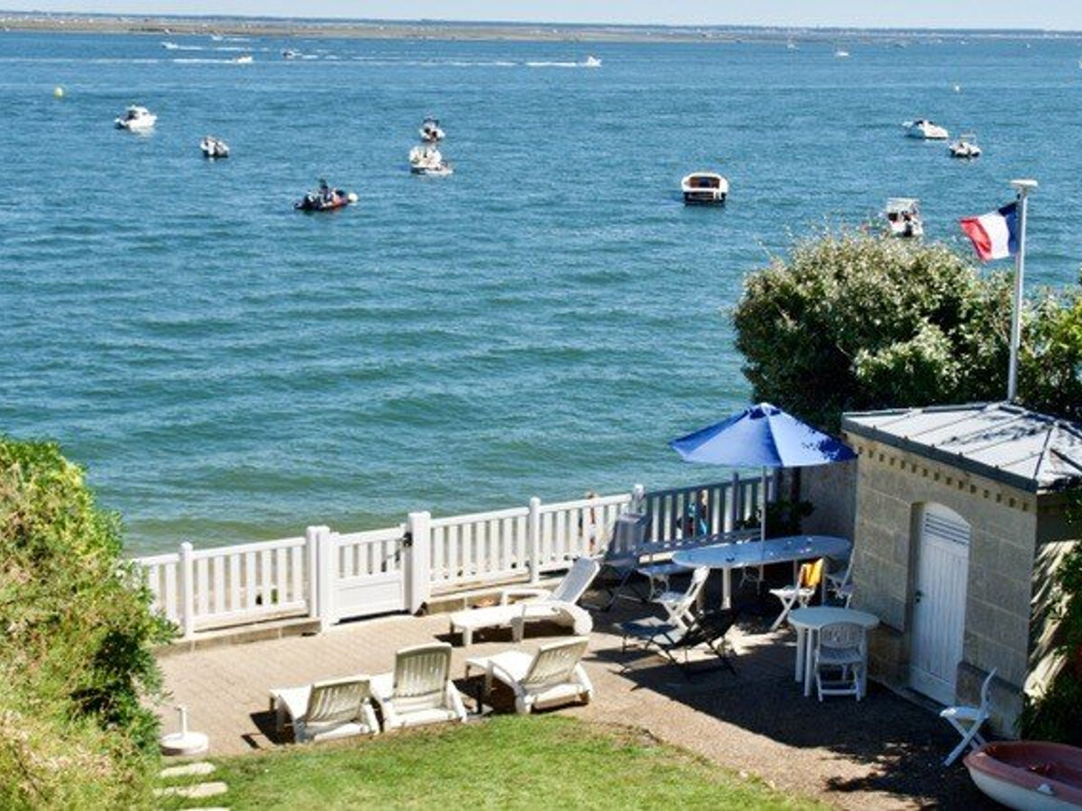 Villa XIXe siècle face mer à Arcachon, accès direct plage - Photo 2
