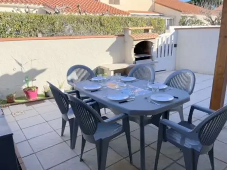 Location maison à Le Barcarès, Charmante maison climatisée avec terrasse, parking privé à 600m de la plage, pour 6 personnes