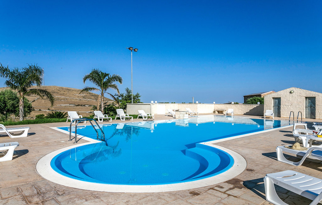 Ancienne ferme 15 personnes avec piscine à Ragusa - Photo 1