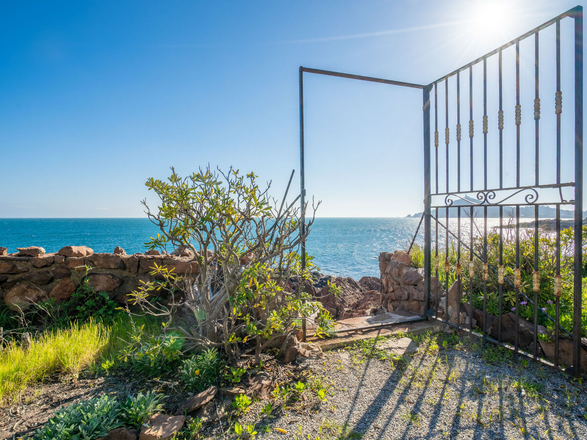 Maison La Proue – vue mer, à 10 m des rochers, Agay - Photo 34