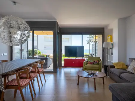 Maison 4 chambres avec piscine, 100 m de la plage à Torredembarra - Photo 6