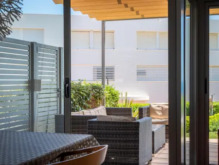 Maison 4 chambres avec piscine, 100 m de la plage à Torredembarra - Photo 7