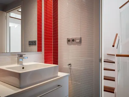 Maison 4 chambres avec piscine, 100 m de la plage à Torredembarra - Photo 30