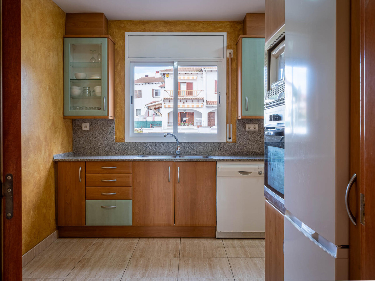 Maison 8 pers. Creixell : piscine, 3 terrasses, garage - Photo 11