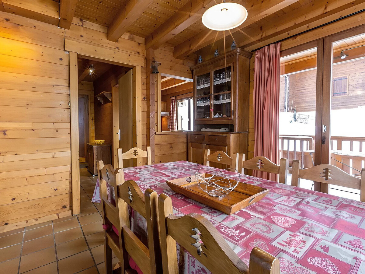 Chalet Piste du Soleil, 10 pers, cheminée, garage à La Clusaz - Photo 4