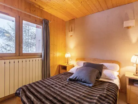 Chalet rustique chaleureux avec cheminée à Val-d'Isère - Photo 7