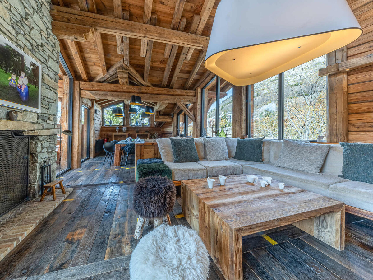 Chalet luxe 12 pers. piscine chauffée et hammam à Val-d'Isère - Photo 1