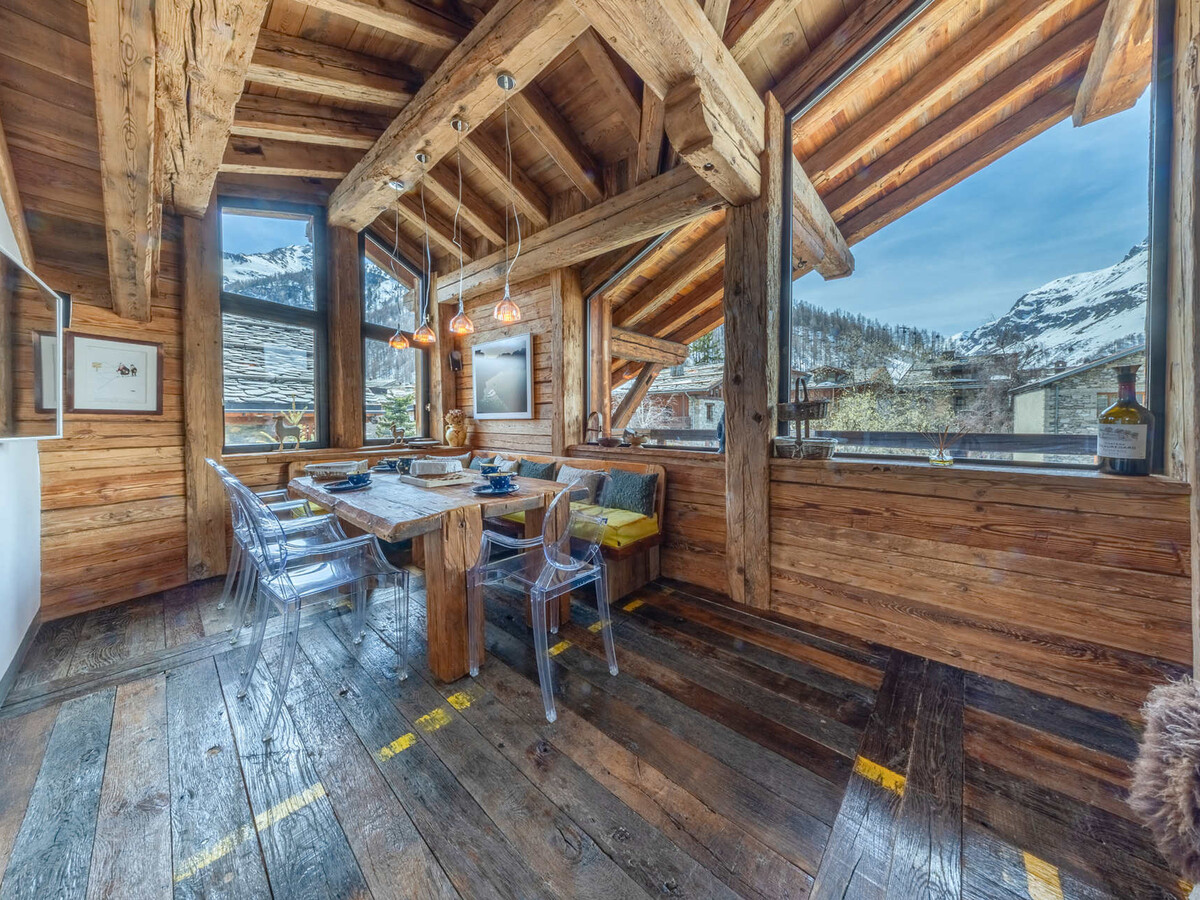 Chalet luxe 12 pers. piscine chauffée et hammam à Val-d'Isère - Photo 6