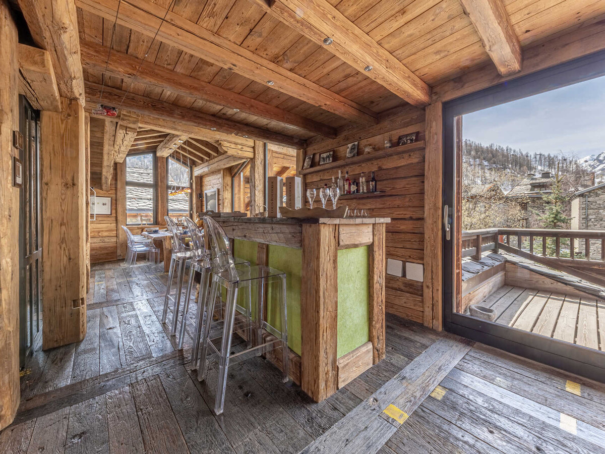 Chalet luxe 12 pers. piscine chauffée et hammam à Val-d'Isère - Photo 17