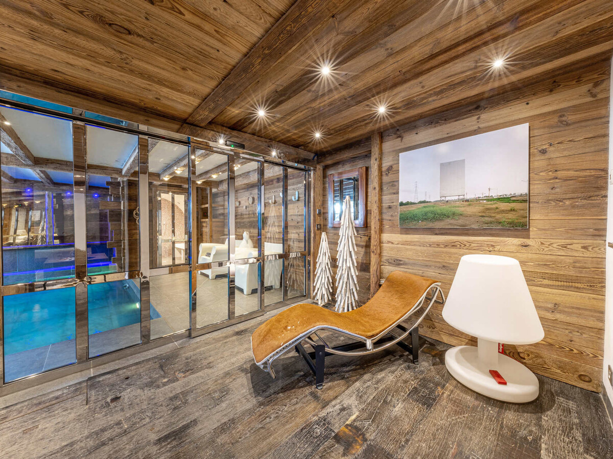 Chalet luxe 12 pers. piscine chauffée et hammam à Val-d'Isère - Photo 22