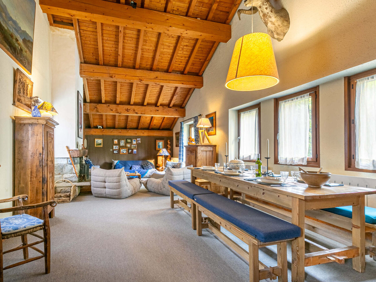 Chalet 137m² Val-d'Isère, garage chauffé à 10 min des pistes - Photo 6