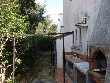 Appartement 2 terrasses et jardinet, vue collines à Collioure : photo 13