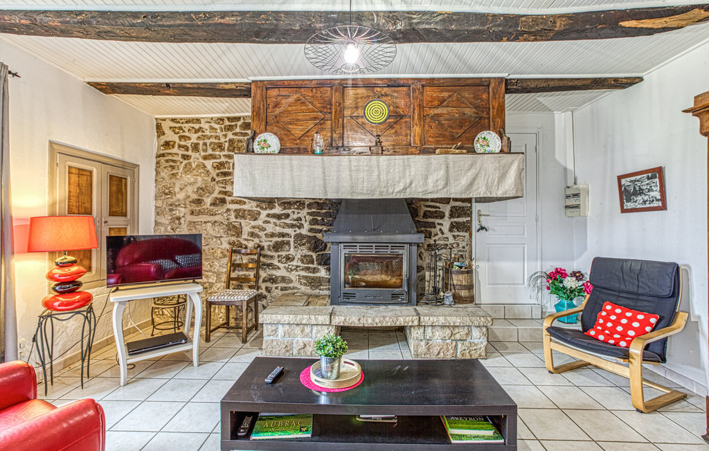 Maison rustique au bord du Lot avec poêle à bois - Photo 2
