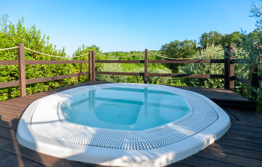 Maison rustique 4 pers. avec piscine partagée à San Giovanni - Photo 4
