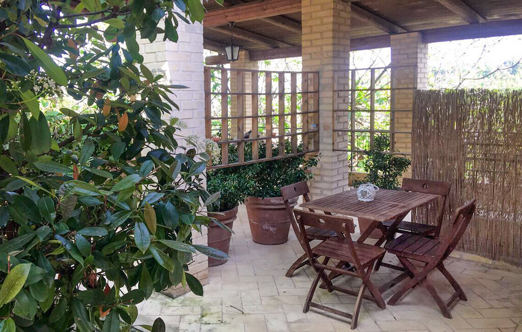 Maison rustique 45 m² avec piscine partagée à San Giovanni - Photo 2