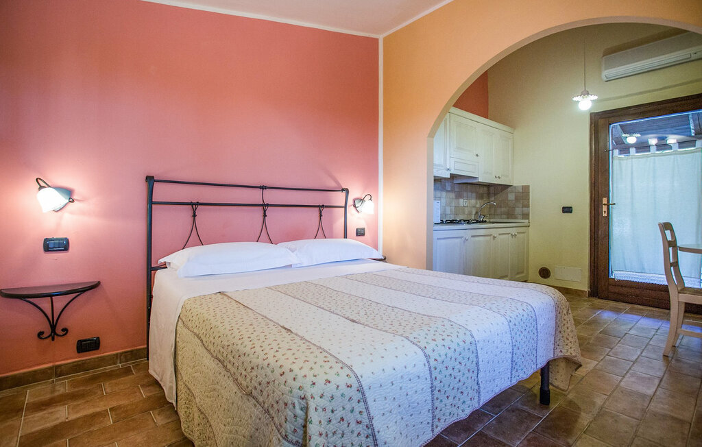 Maison rustique 45 m² avec piscine partagée à San Giovanni - Photo 4