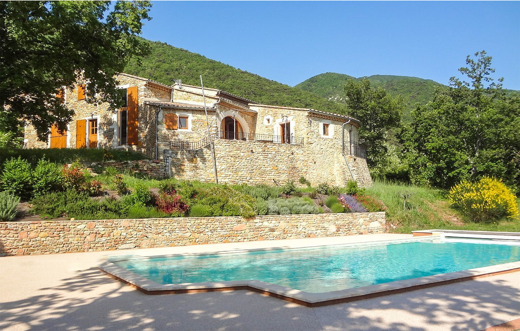 Maison en pierre avec piscine partagée à Dieulefit - Photo 2