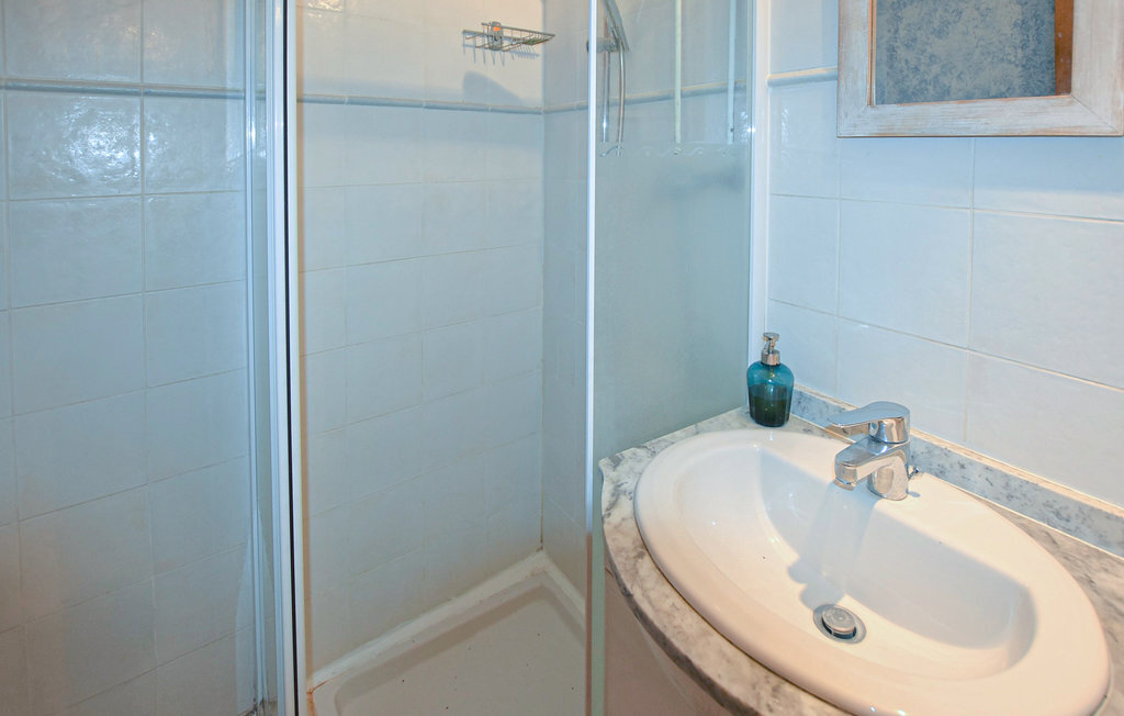 Maison en pierre avec piscine partagée à Dieulefit - Photo 16