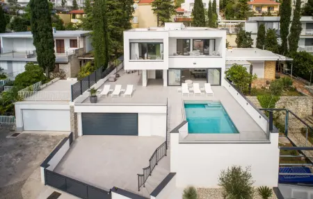 Location maison à Dramalj