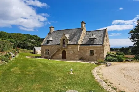 Maison en granit avec vue mer à St. Pol-de-Léon : photo 26