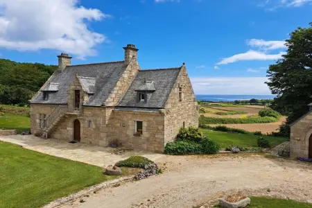 Maison en granit avec vue mer à St. Pol-de-Léon : photo 31