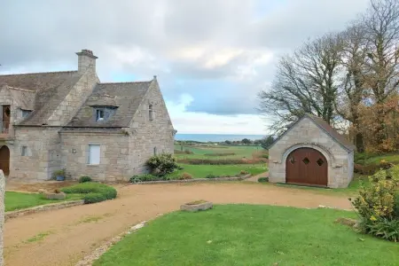 Maison en granit avec vue mer à St. Pol-de-Léon : photo 37