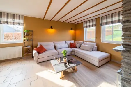 Maison 10 personnes à Lierneux avec bain à remous : photo 2