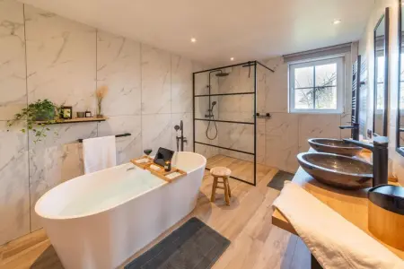 Maison 10 personnes à Lierneux avec bain à remous : photo 5